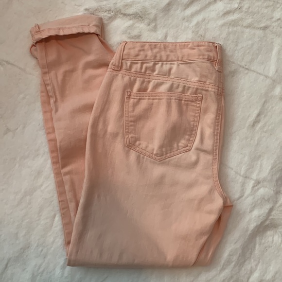 🌺 2 for $23 🌺 Celebrity Pink Ankle Jeans in Light Dusty Pink - Picture 2 of 9
